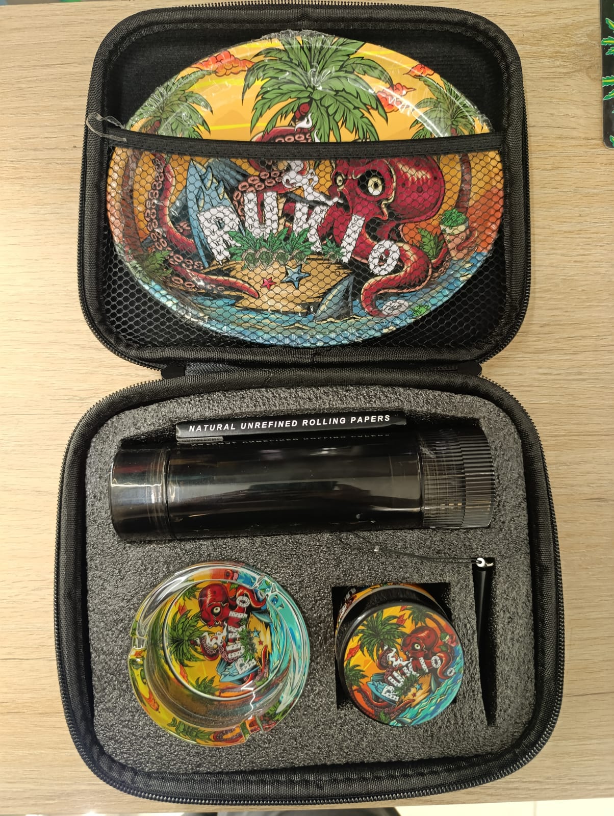 Kit Táctico Portátil: Estuche Discreto